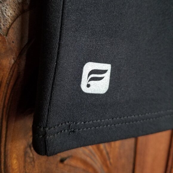 NWOT Mesh Panel Performance Tank - Picture 8 of 8